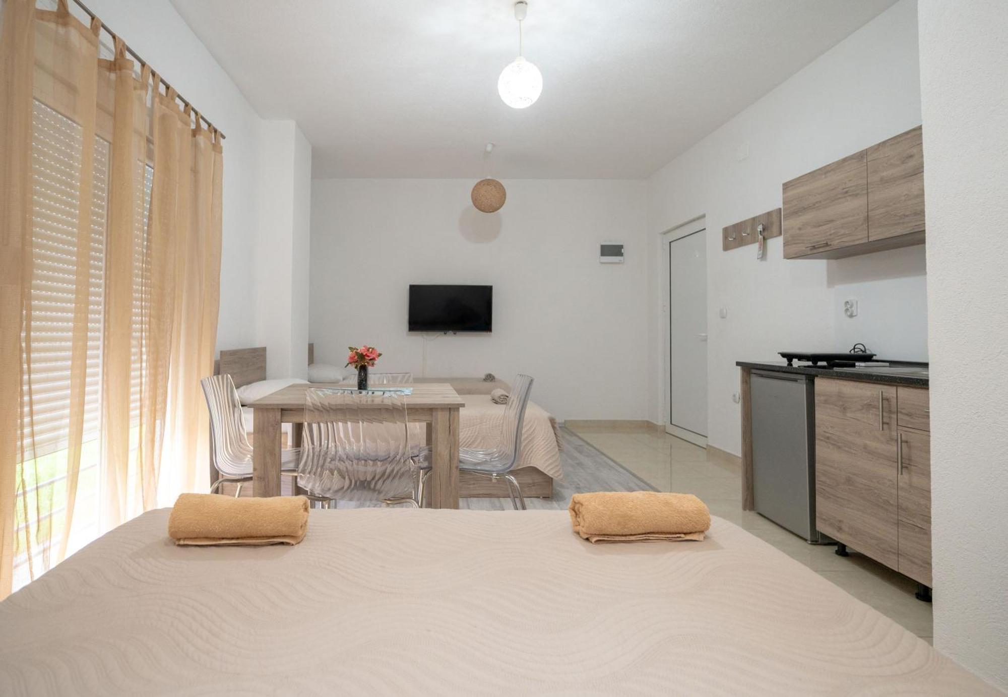 Luna Apartments Gyevgyelija Kültér fotó